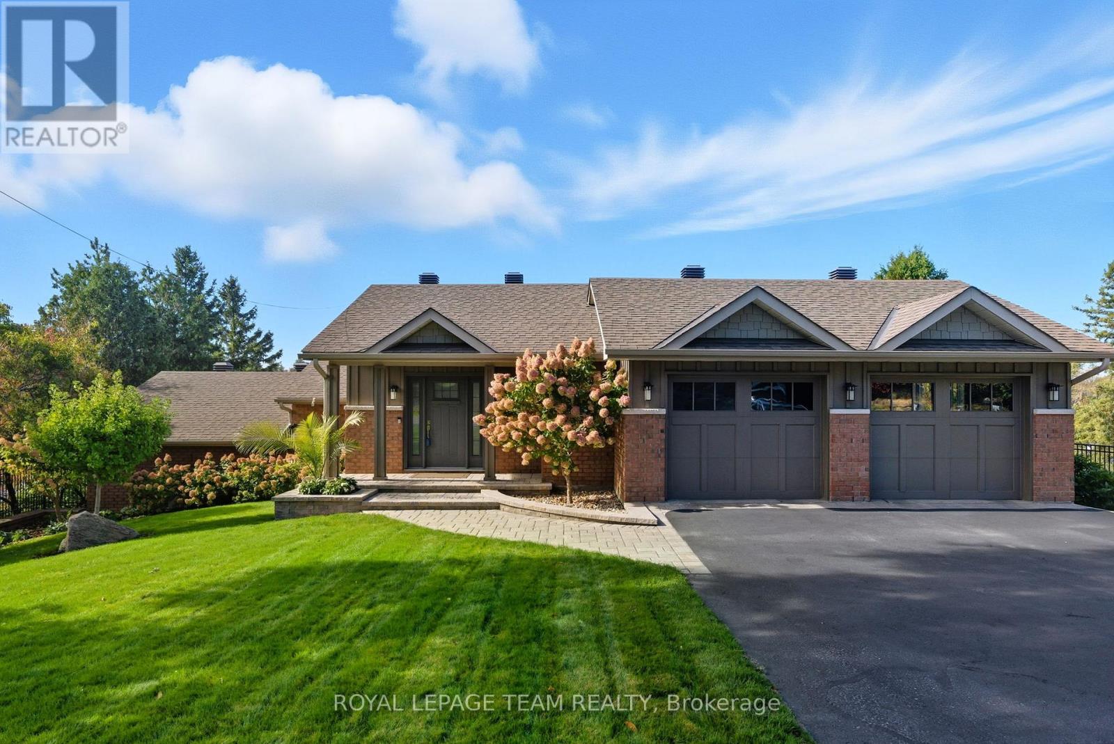 1142 River Road