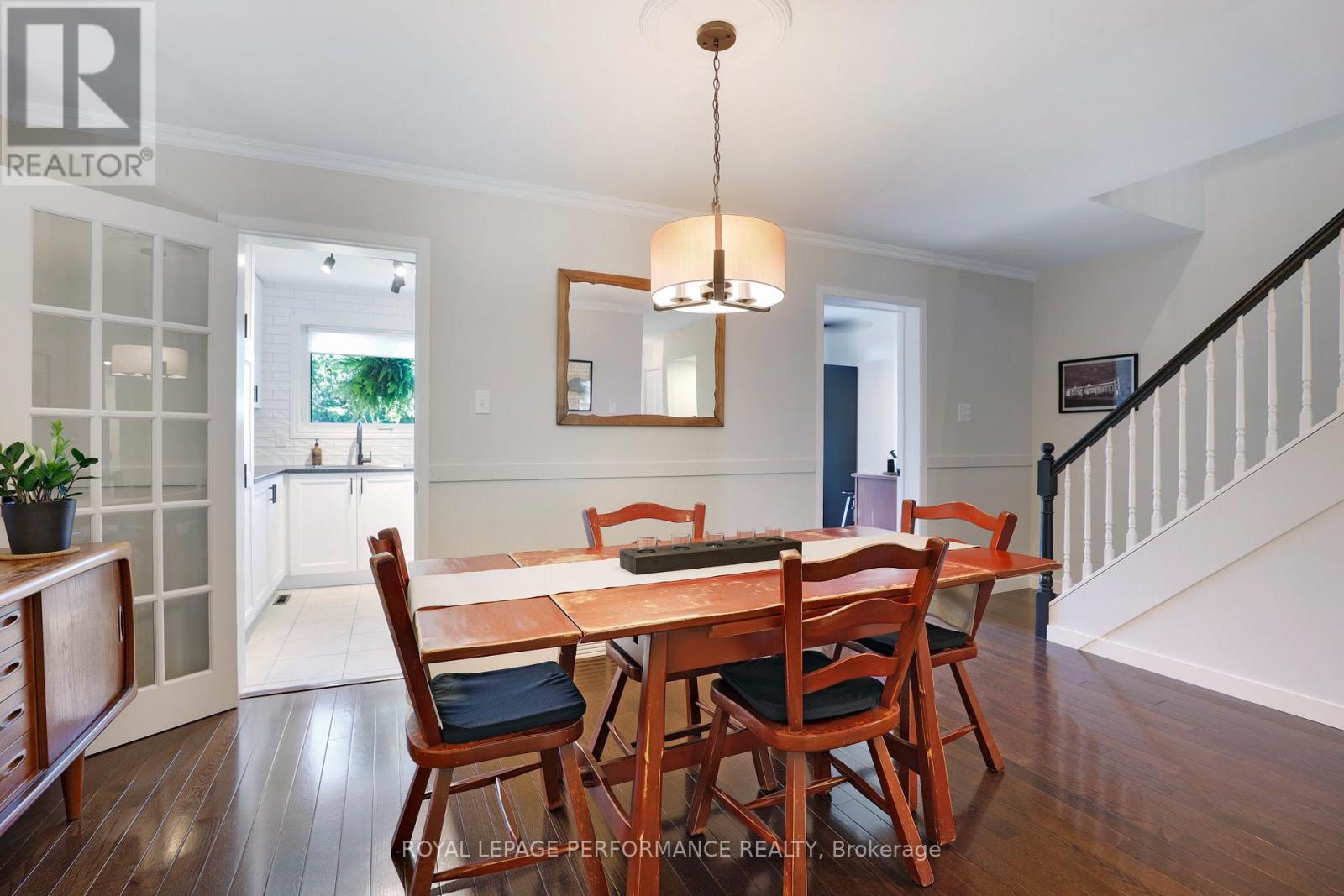 147 - 2111 Montreal Road