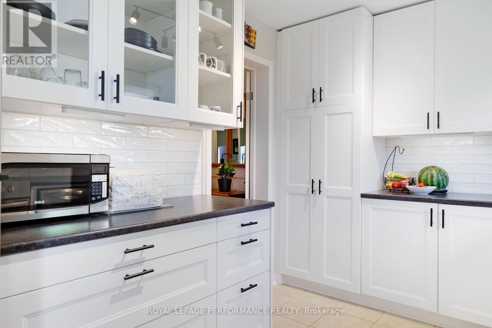 147 - 2111 Montreal Road