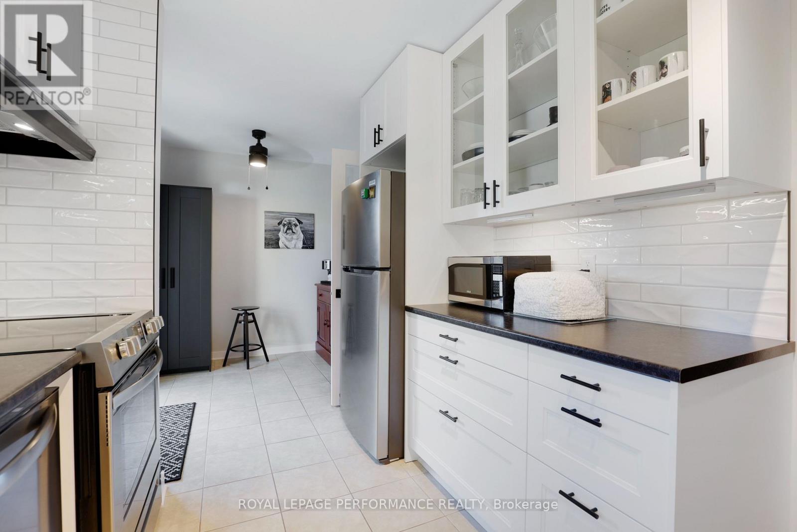 147 - 2111 Montreal Road