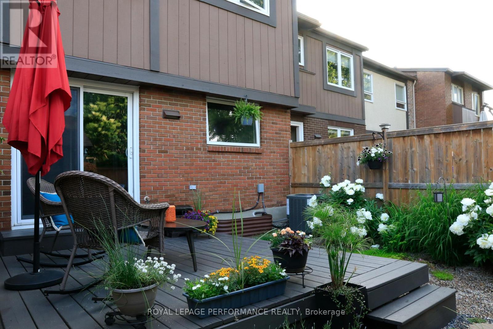 147 - 2111 Montreal Road