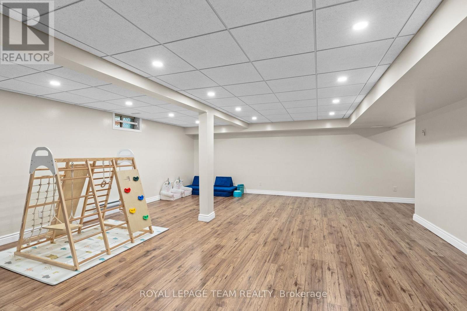 3372 Bramble Lane