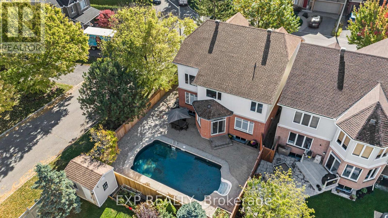 2400 Des Pruches Avenue