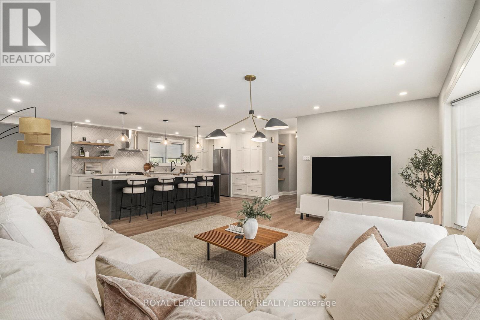 1843 Rideau Road