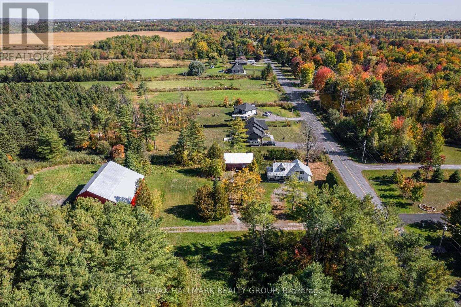 1677 Ste Anne Road
