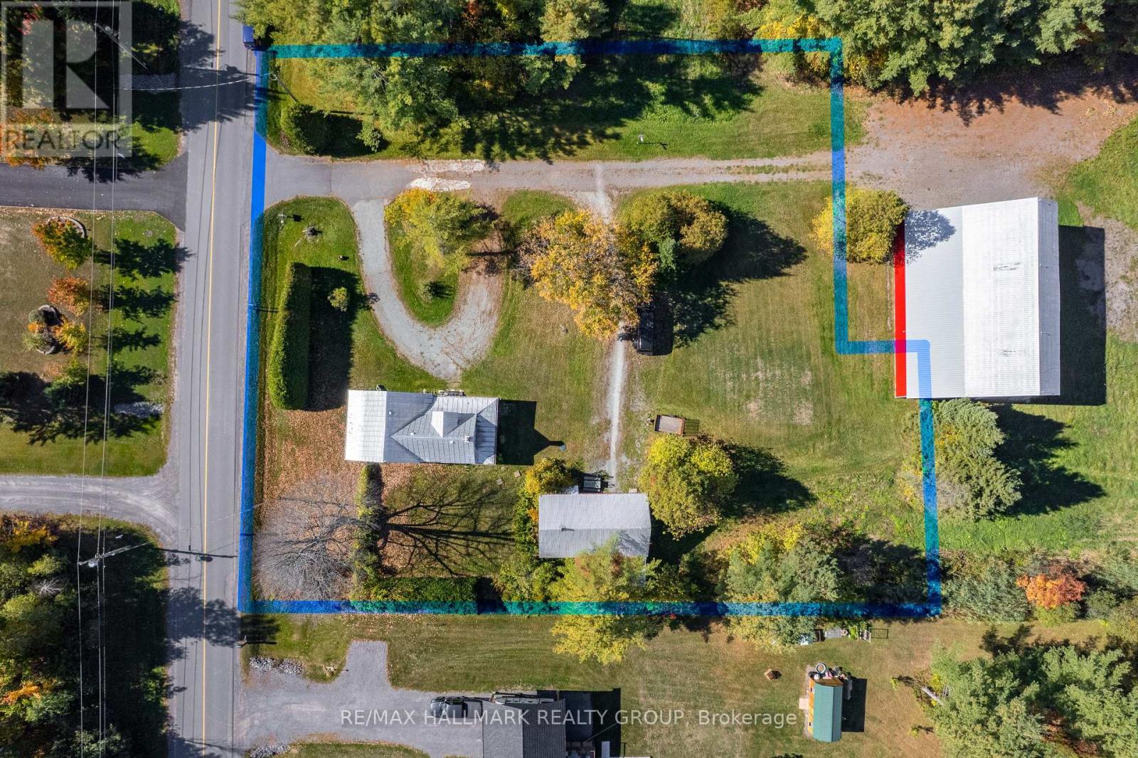 1677 Ste Anne Road