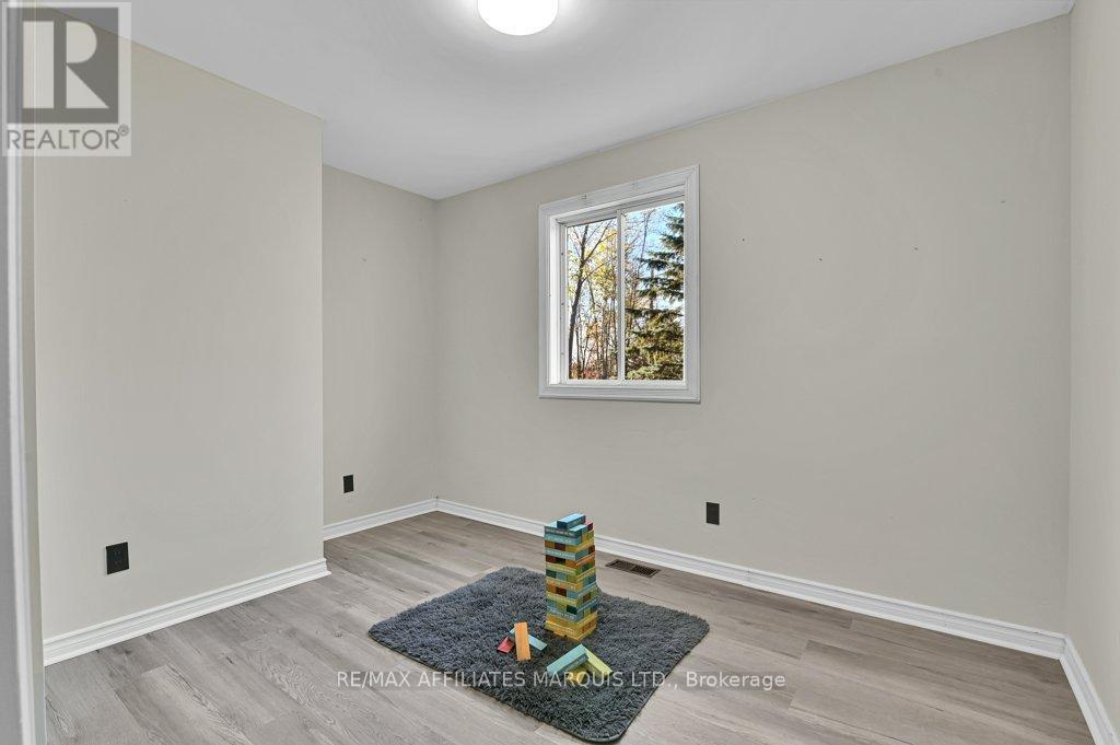 21450 Concession 10 Road
