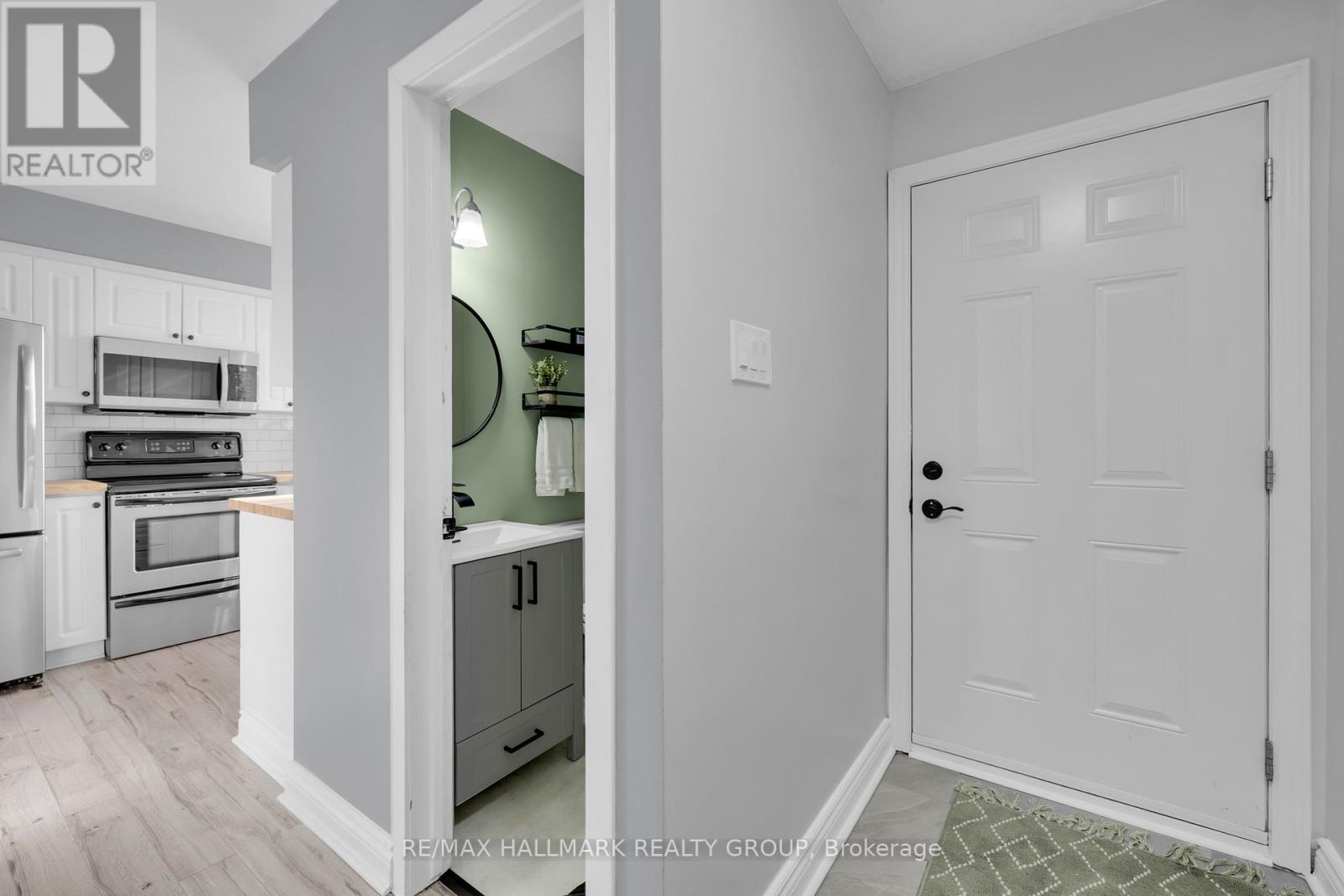 81 Hadley Circle