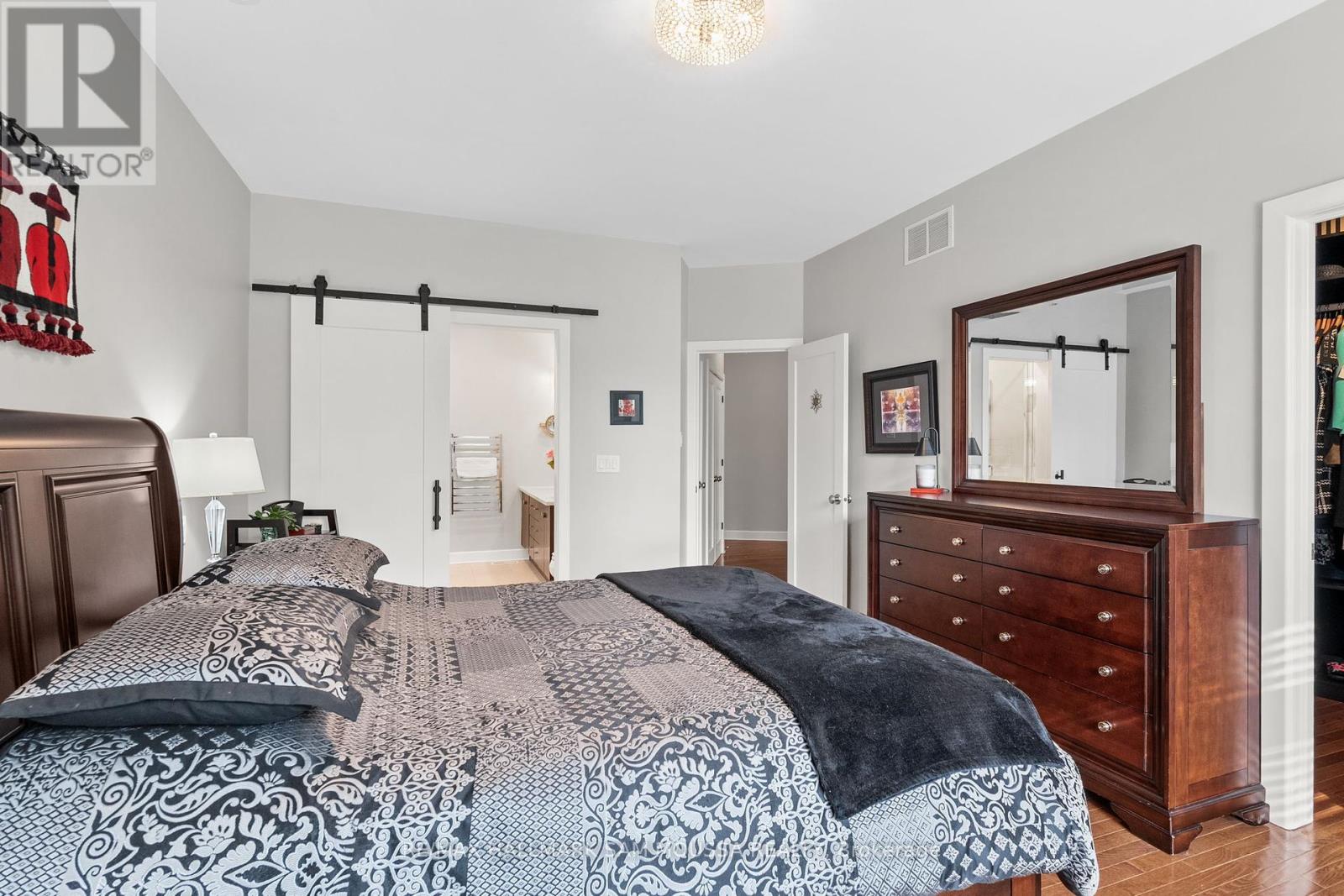 25 Marsh Sparrow Private