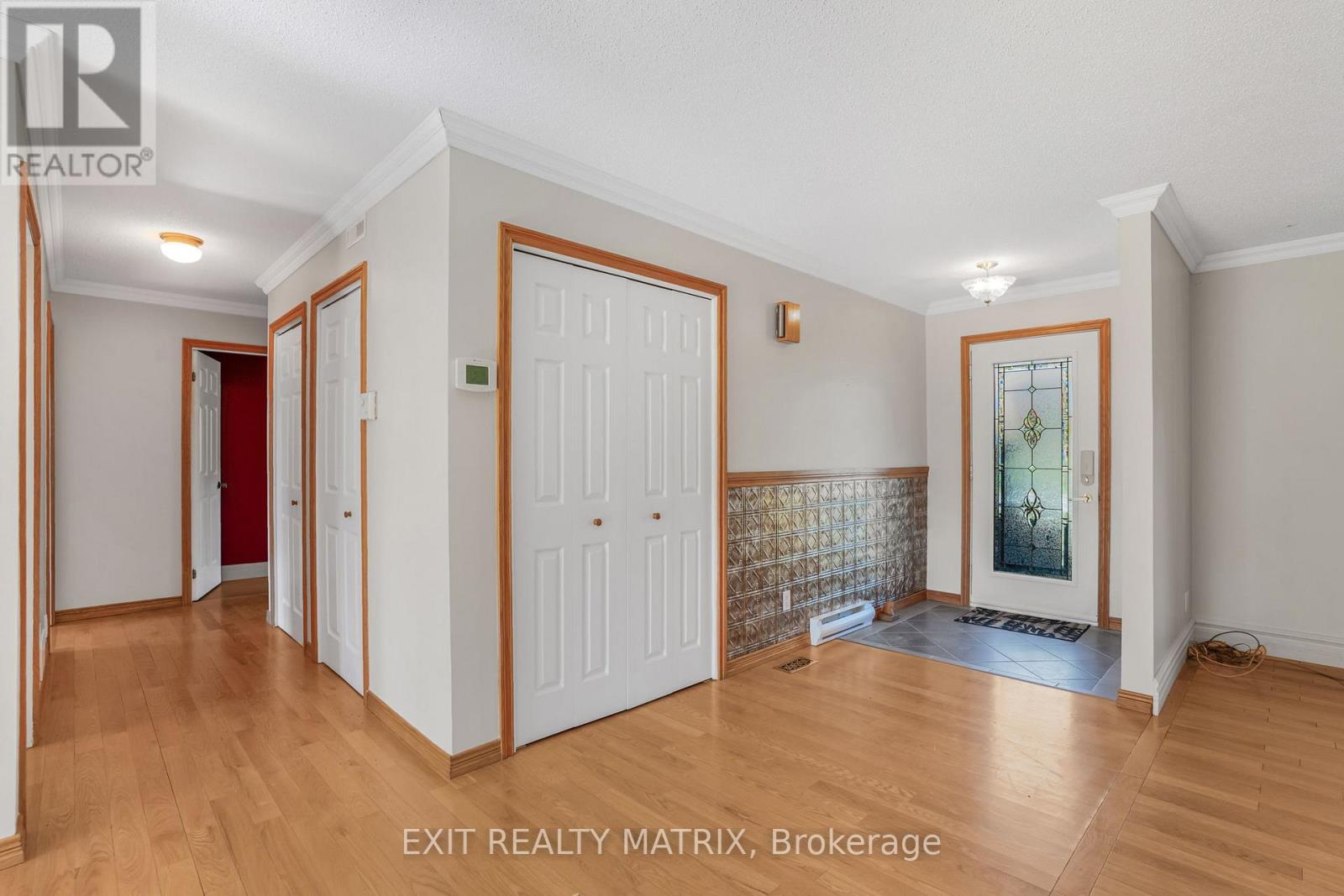 1582 Sandy Hill Road