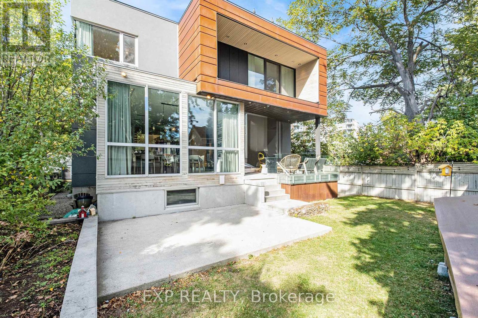 608 Byron Avenue