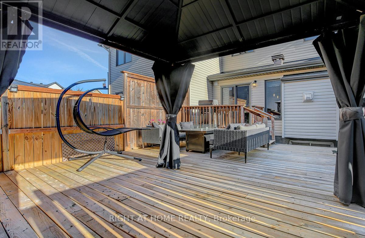 229 Purchase Crescent