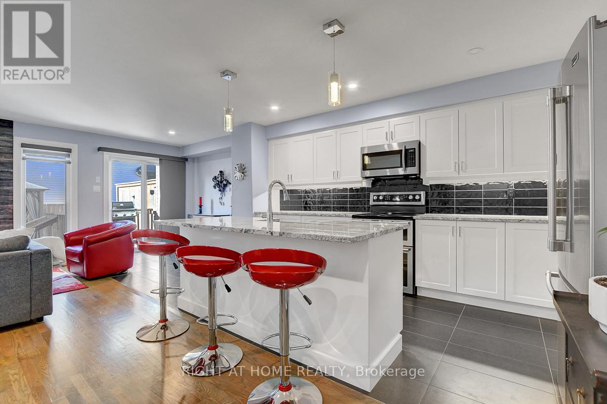 229 Purchase Crescent
