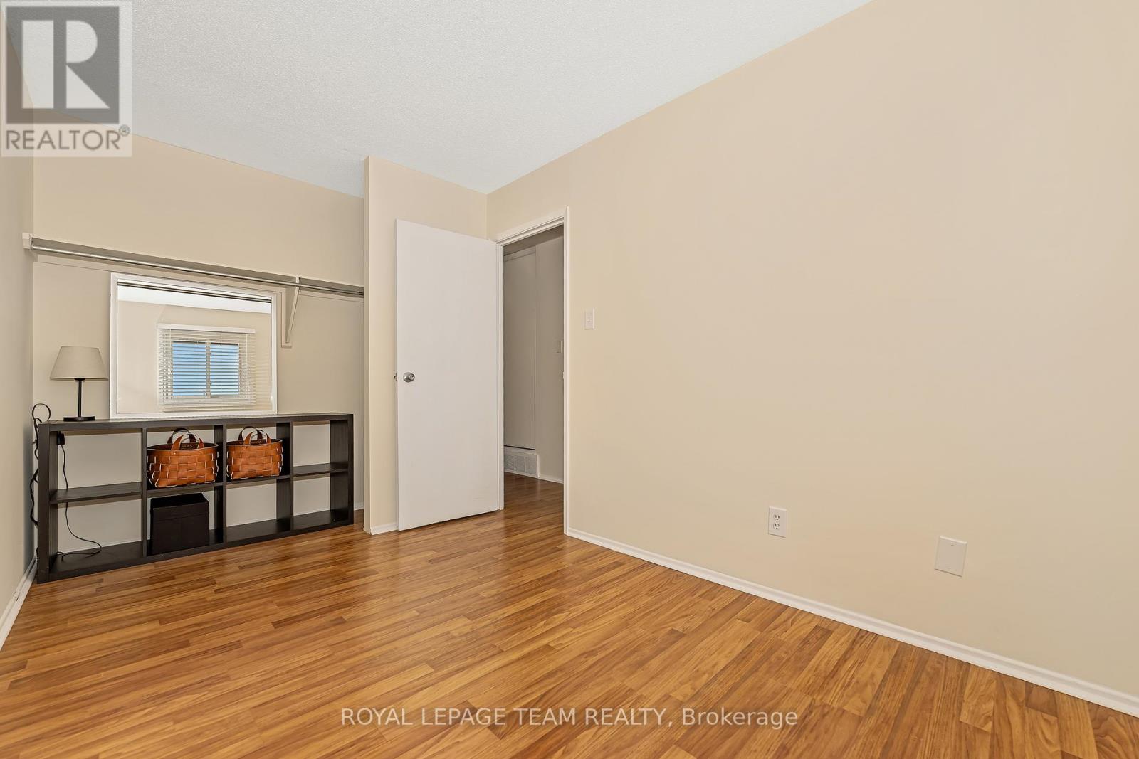 1844 Stonehenge Crescent
