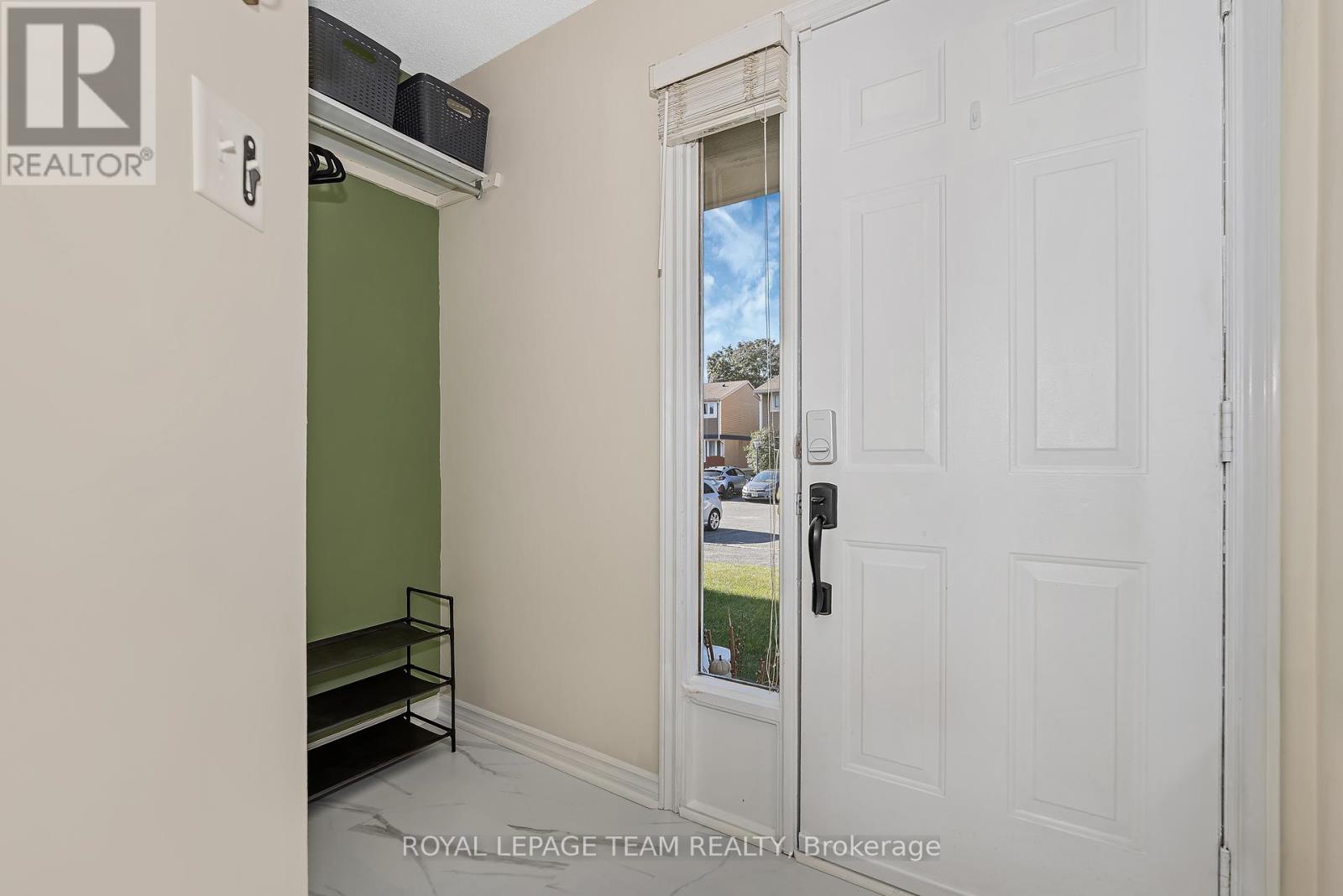 1844 Stonehenge Crescent