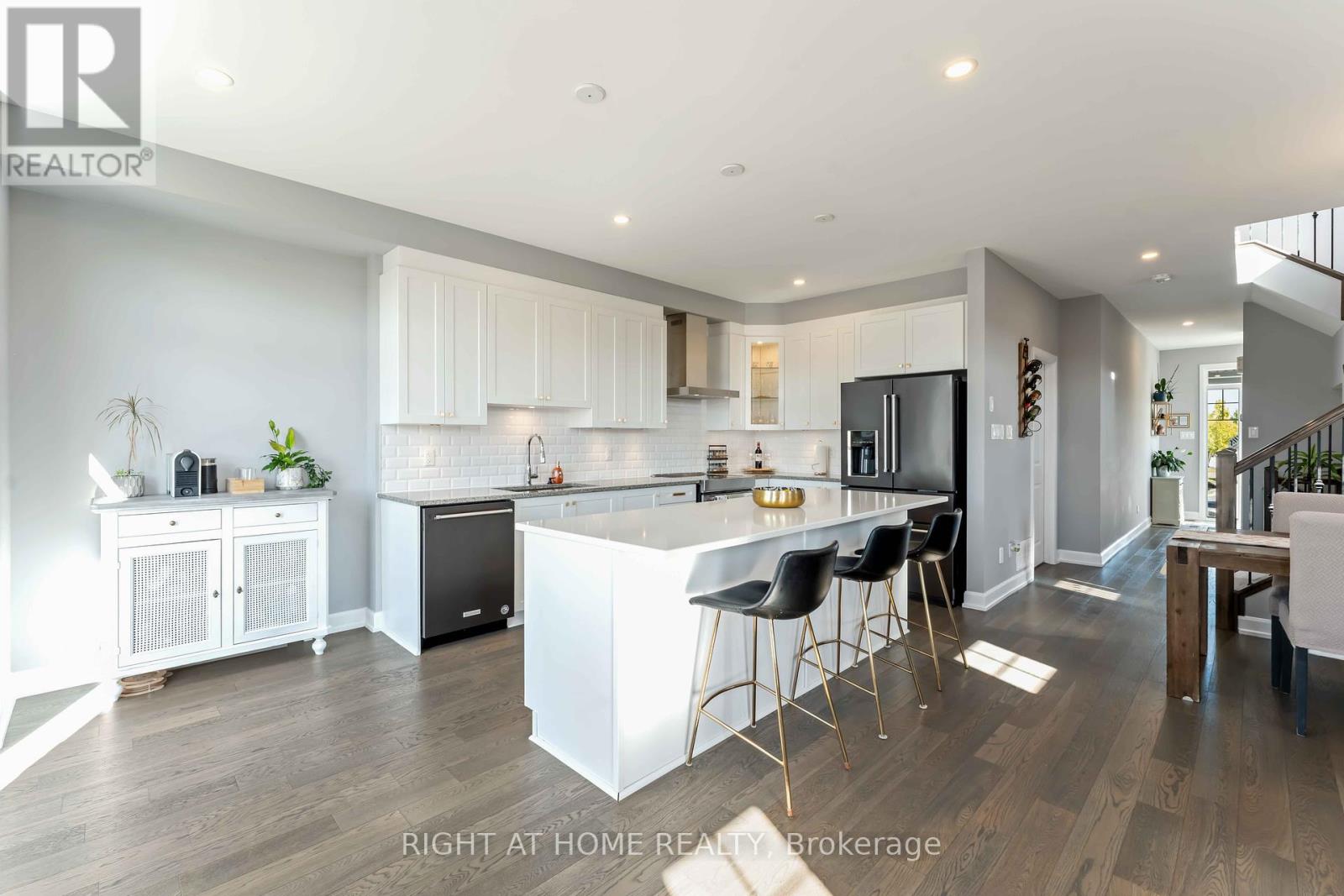 177 Bandelier Way