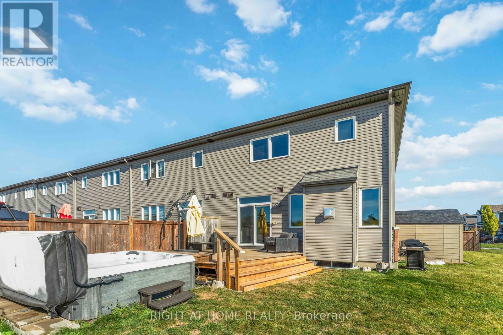 177 Bandelier Way
