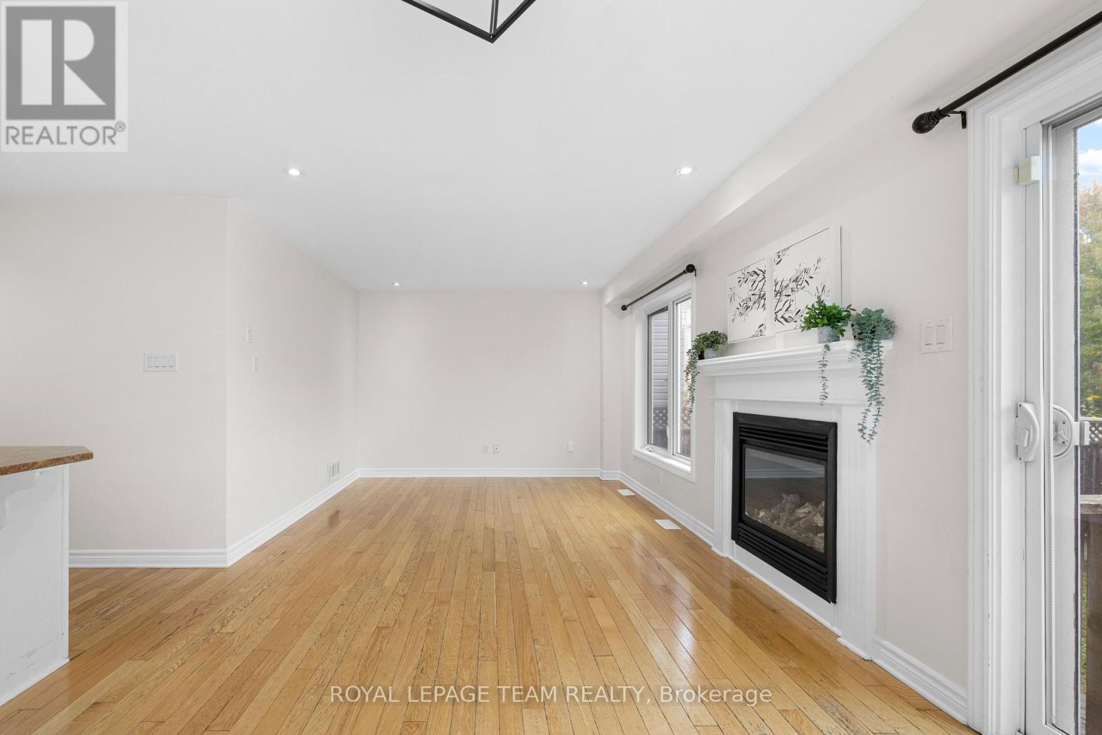 687 Paul Metivier Drive