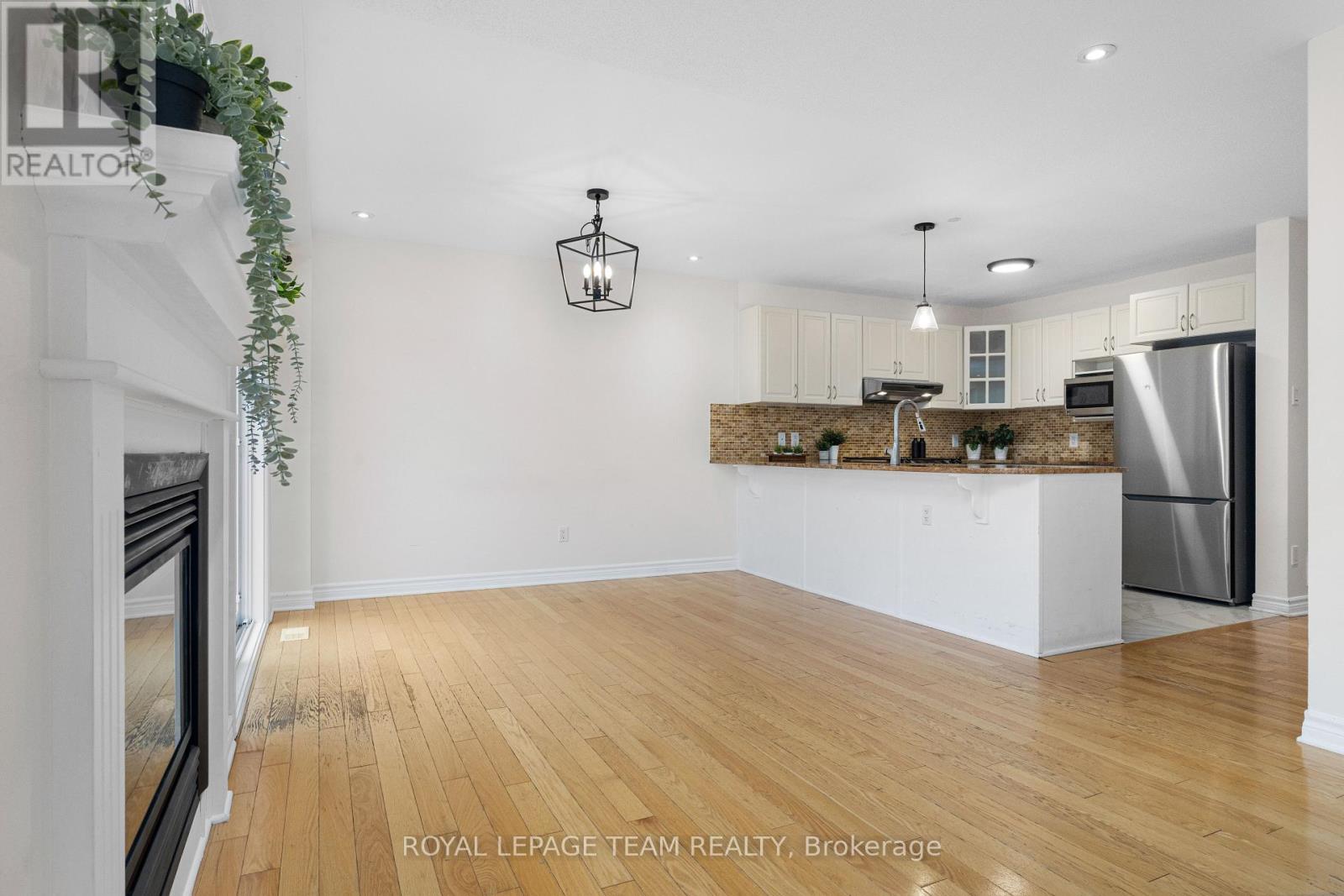 687 Paul Metivier Drive