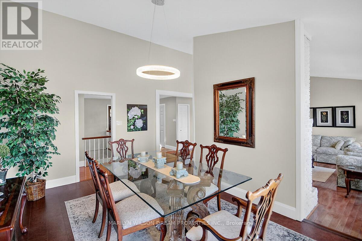 2998 Barlow Crescent