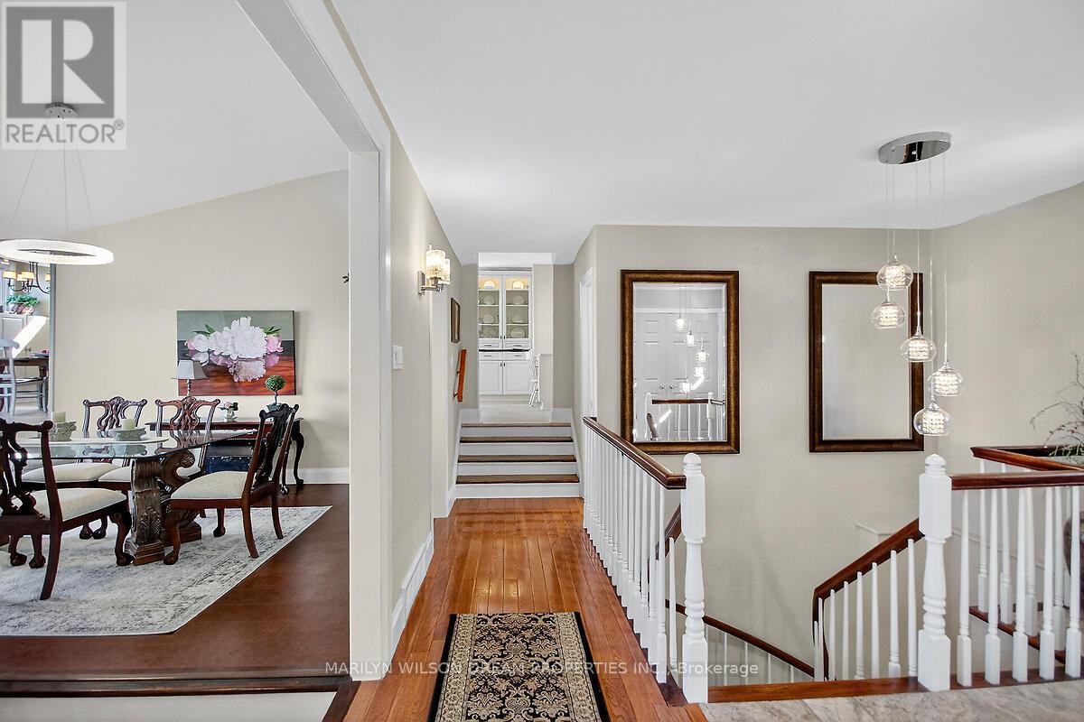 2998 Barlow Crescent