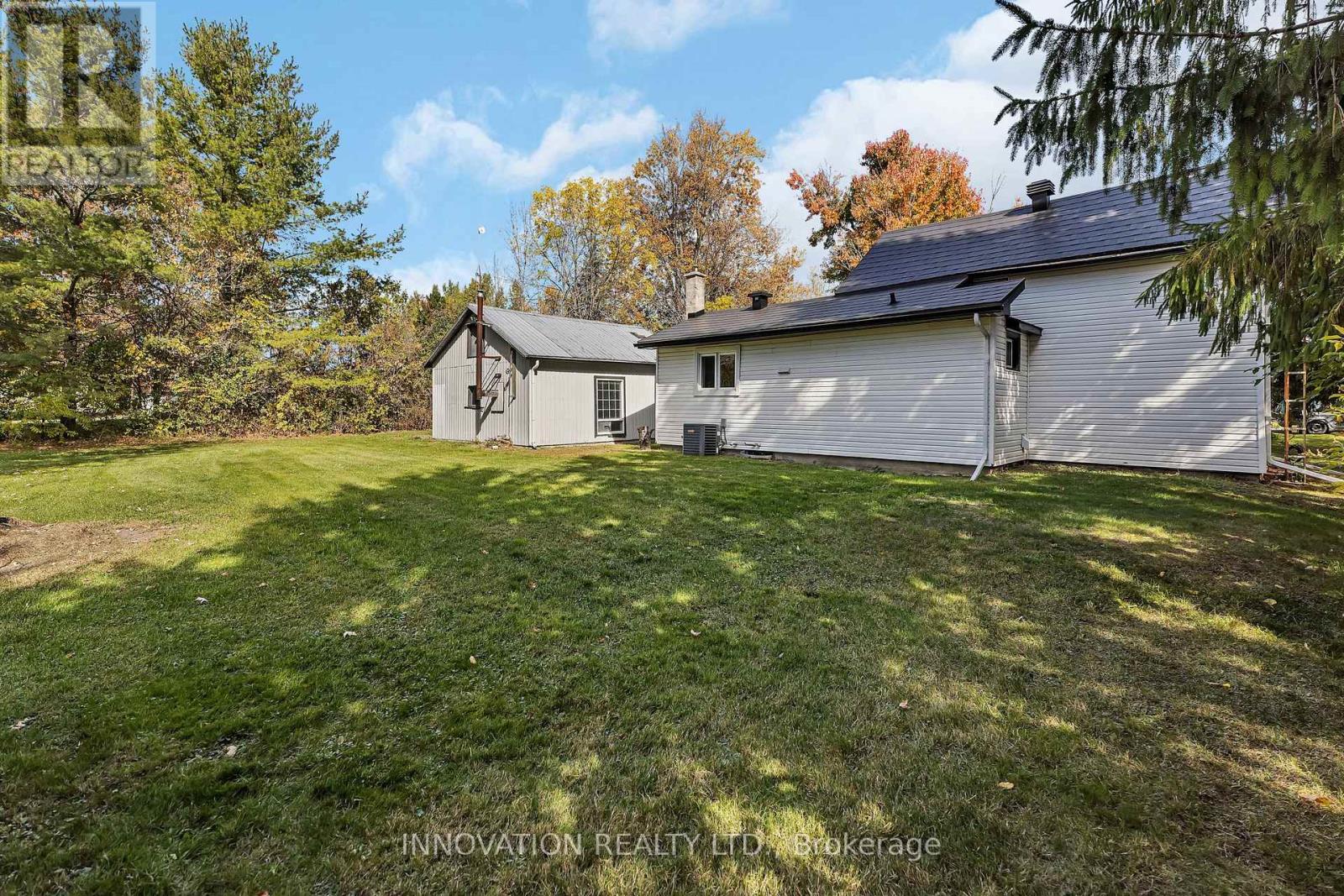 2716 Margaret Street W