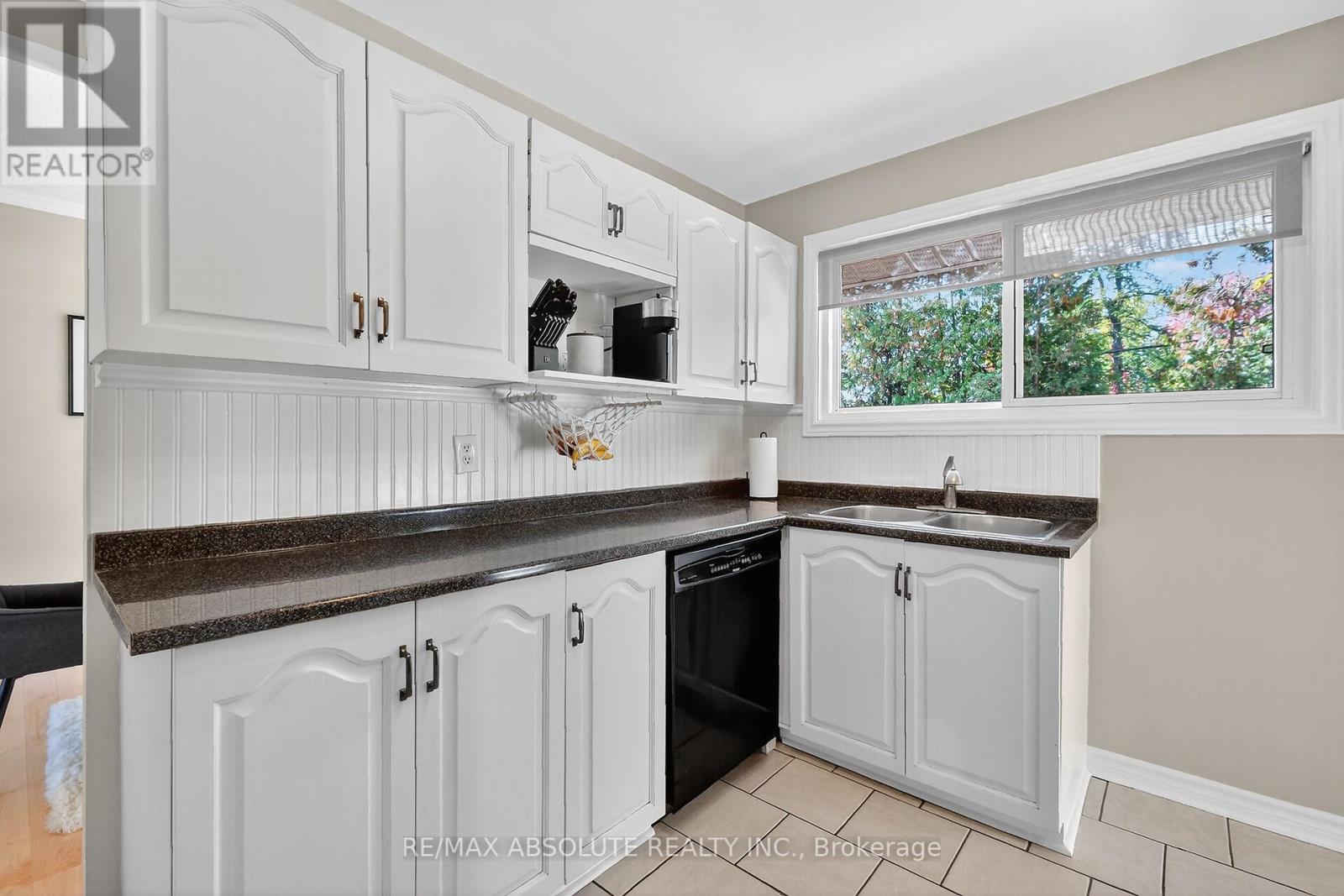 2186 Tawney Road