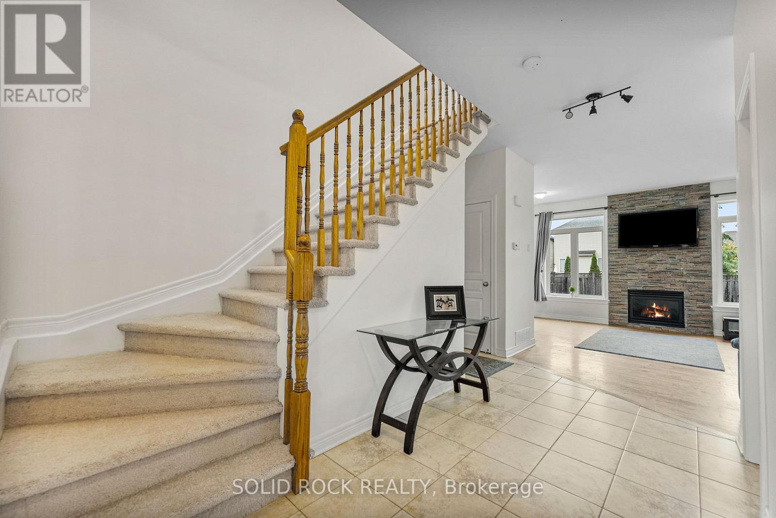 53 Willowshore Way
