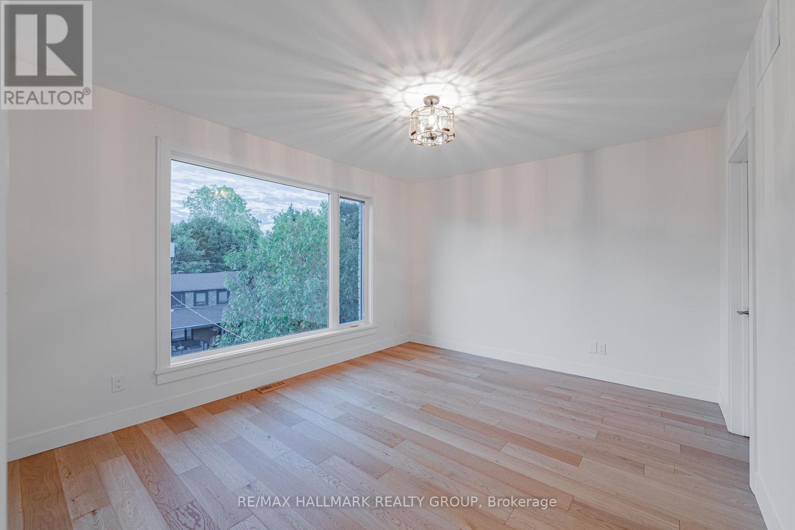 14 Thornton Avenue