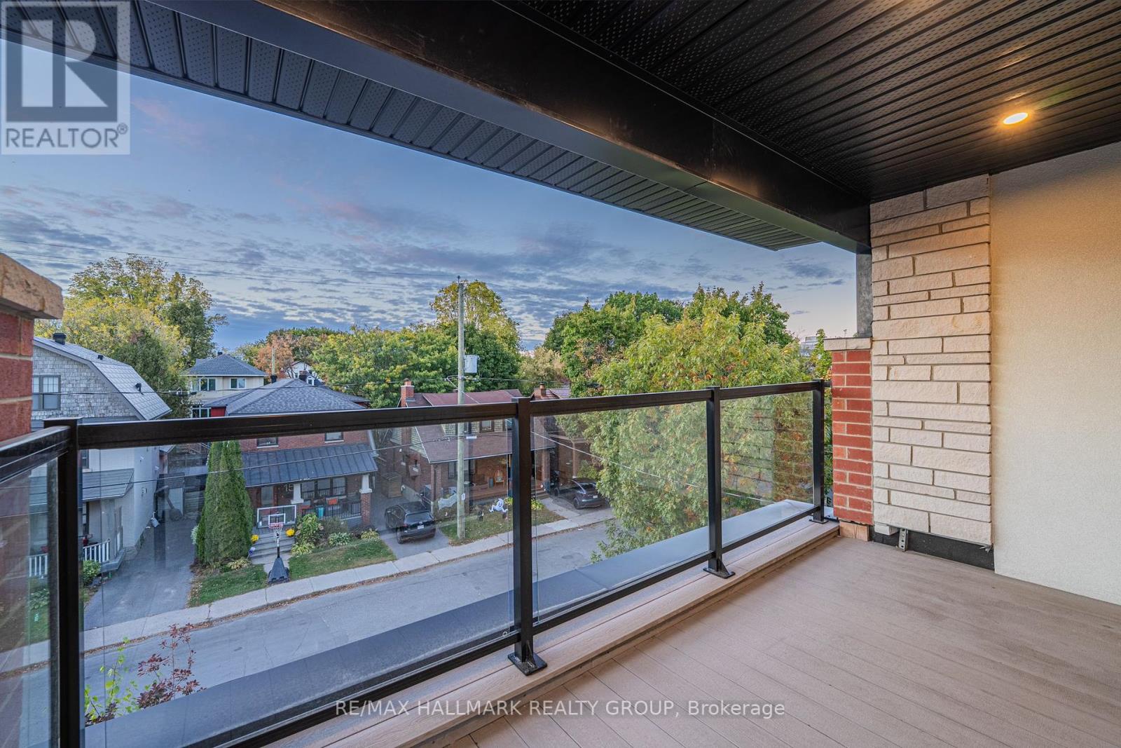 14 Thornton Avenue