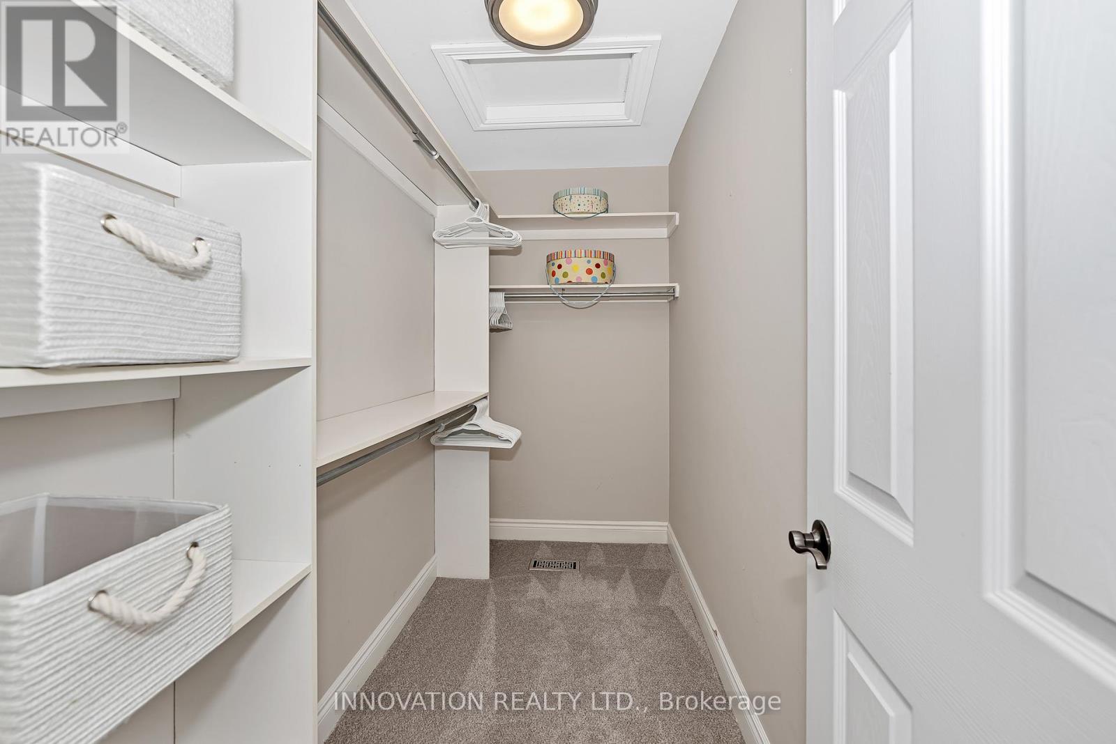 122 Country Meadow Drive S