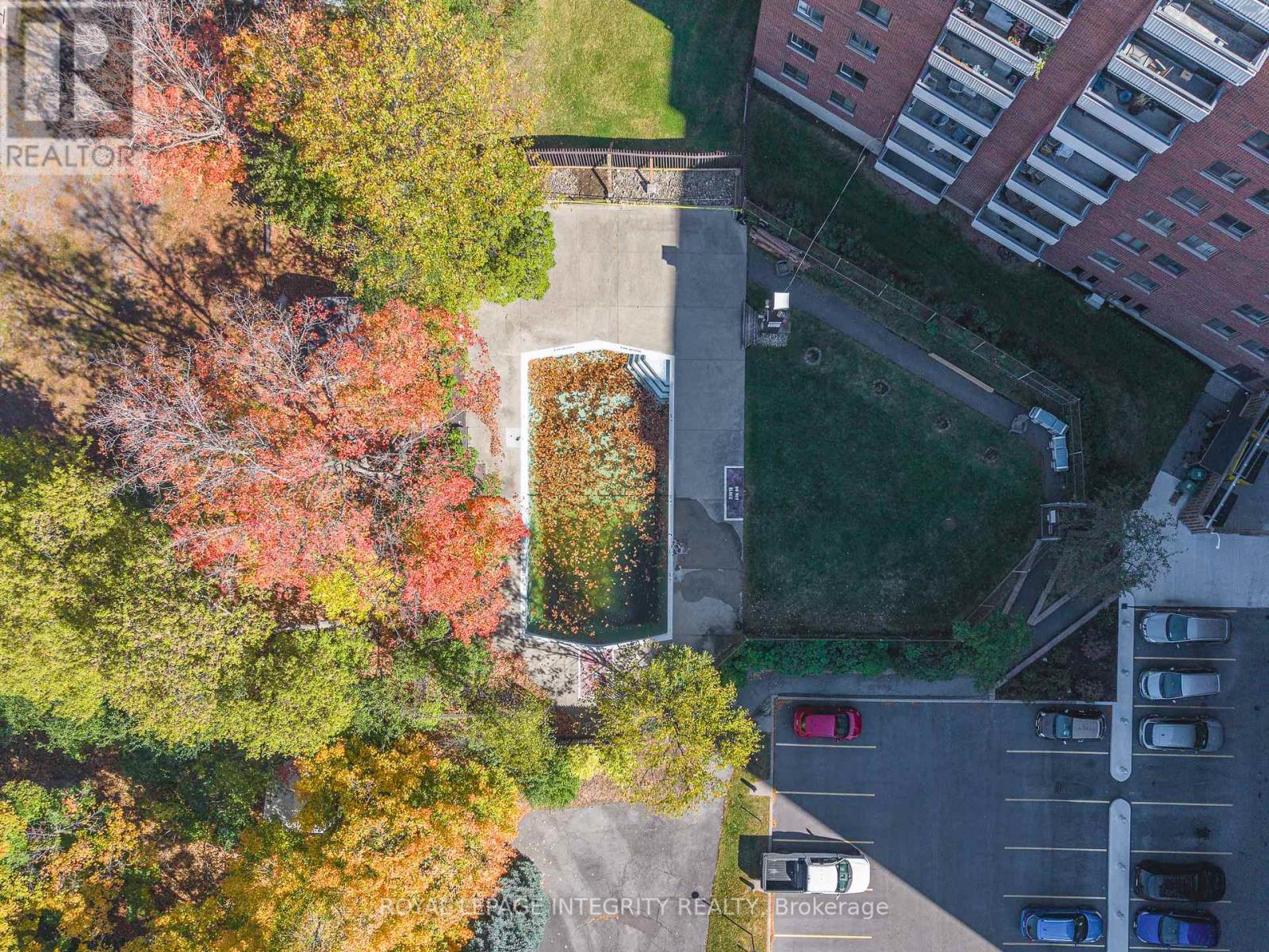 1010 - 20 Chesterton Drive