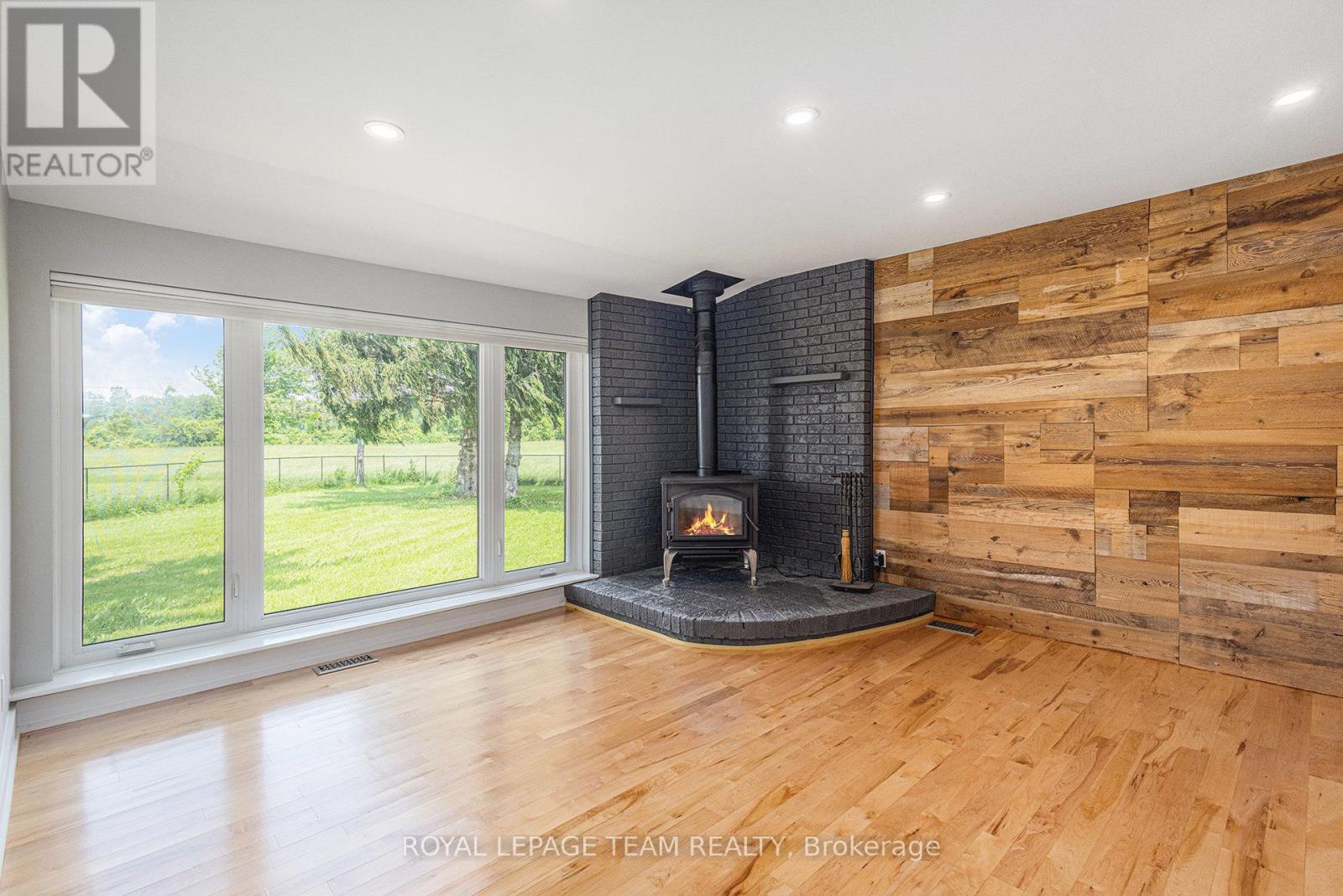 384 Richmond Road