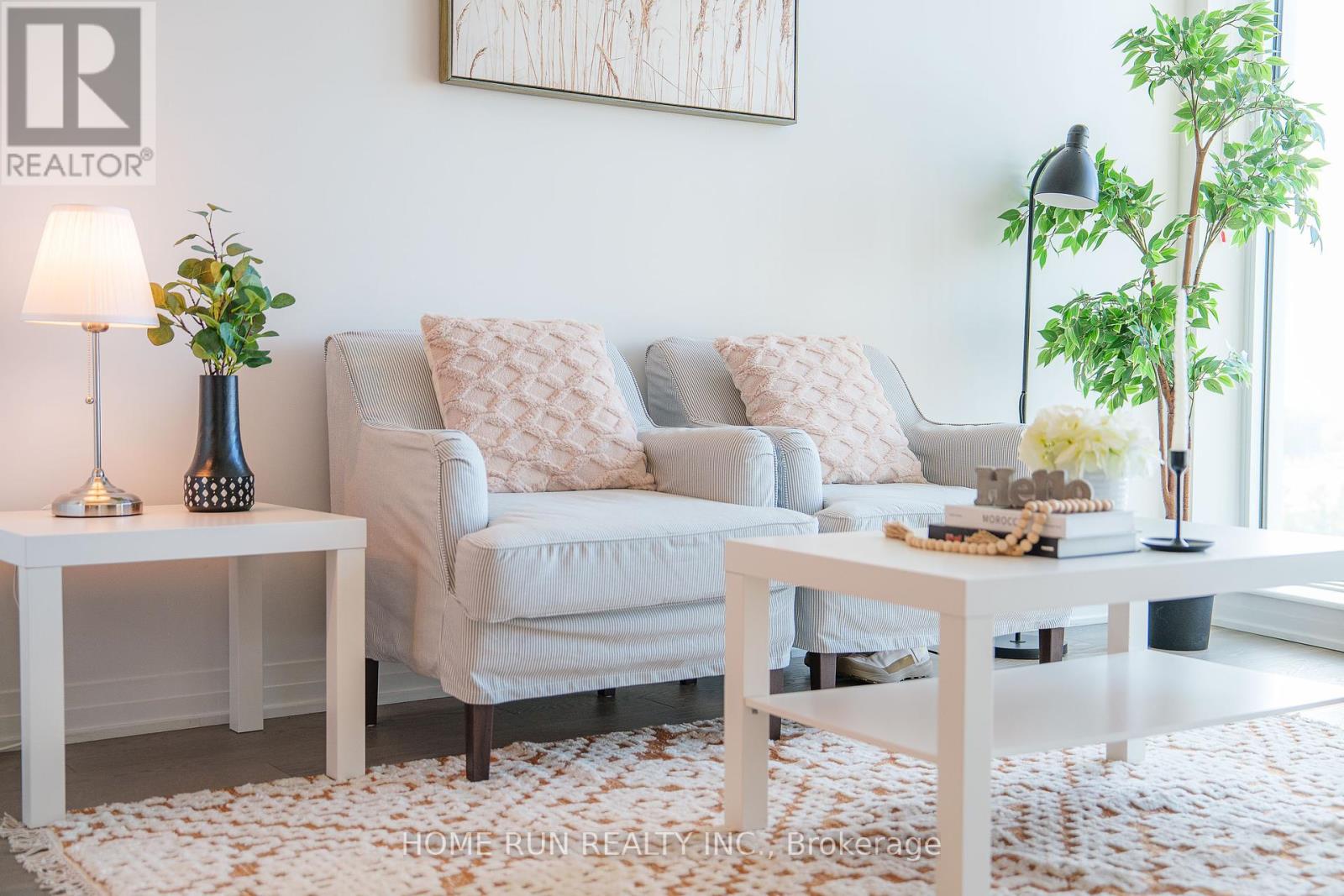 1903 - 805 Carling Avenue