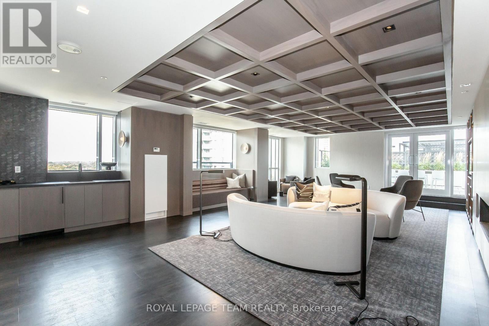 501 - 560 Rideau Street