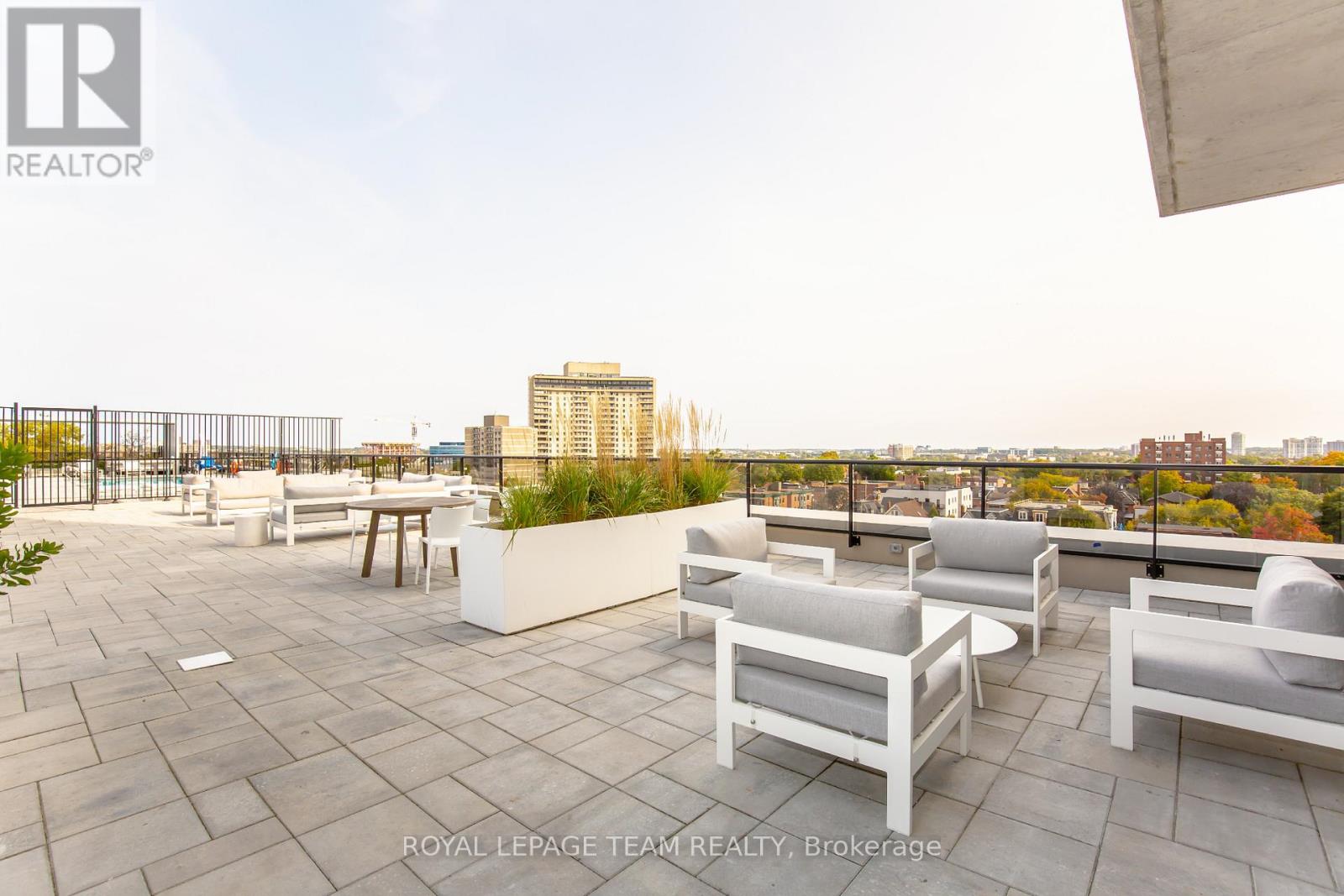 501 - 560 Rideau Street