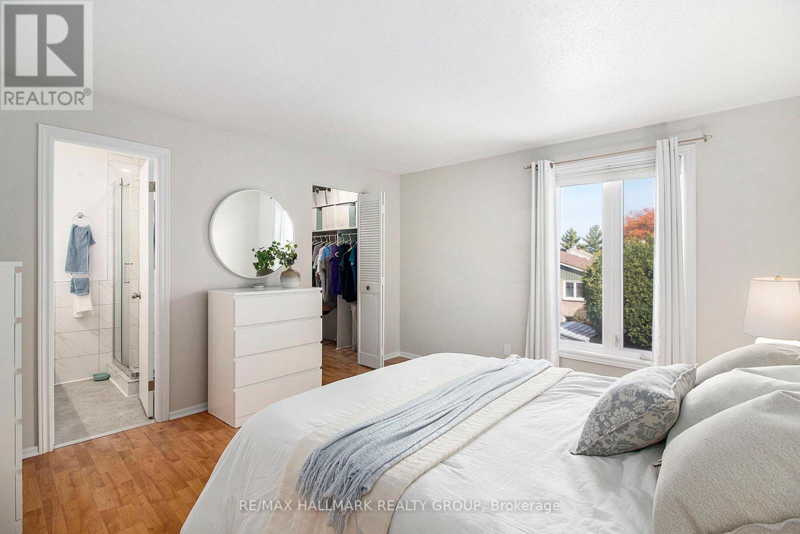 1118 Chateau Crescent