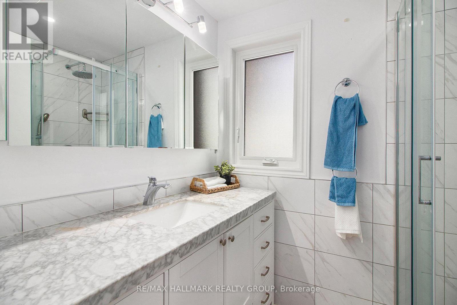 1118 Chateau Crescent