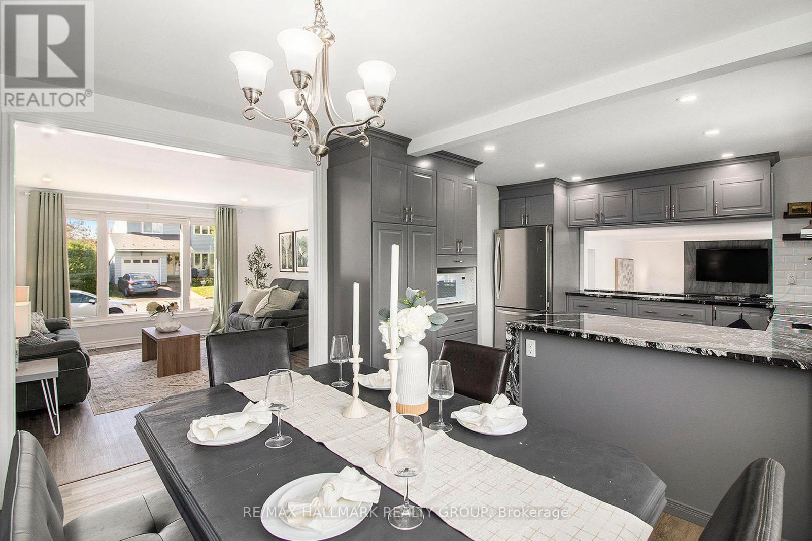1118 Chateau Crescent