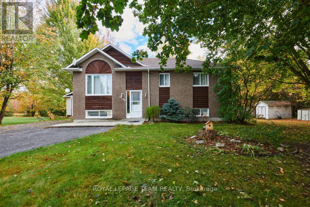 1115 Des Cerisiers Street