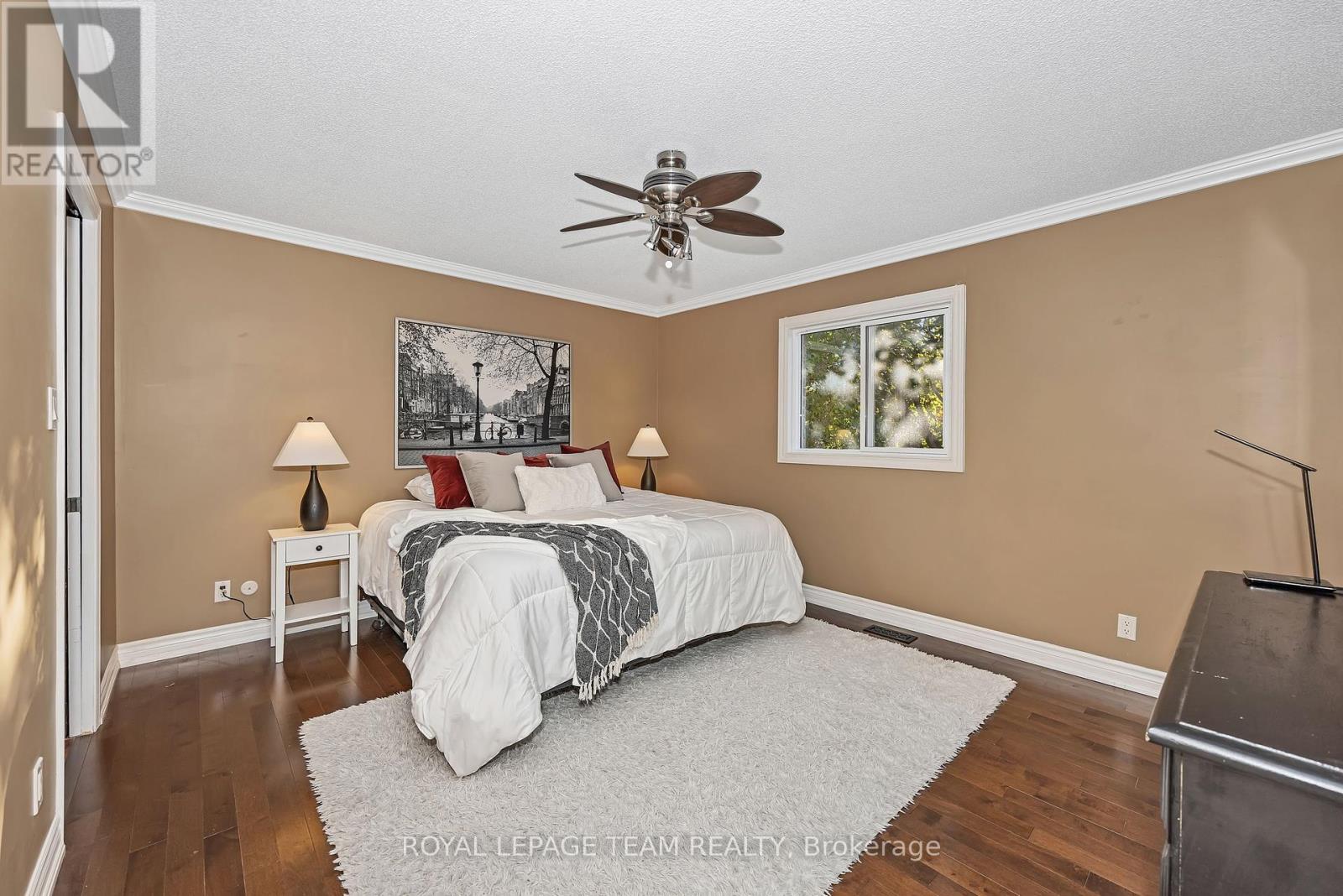 1115 Des Cerisiers Street