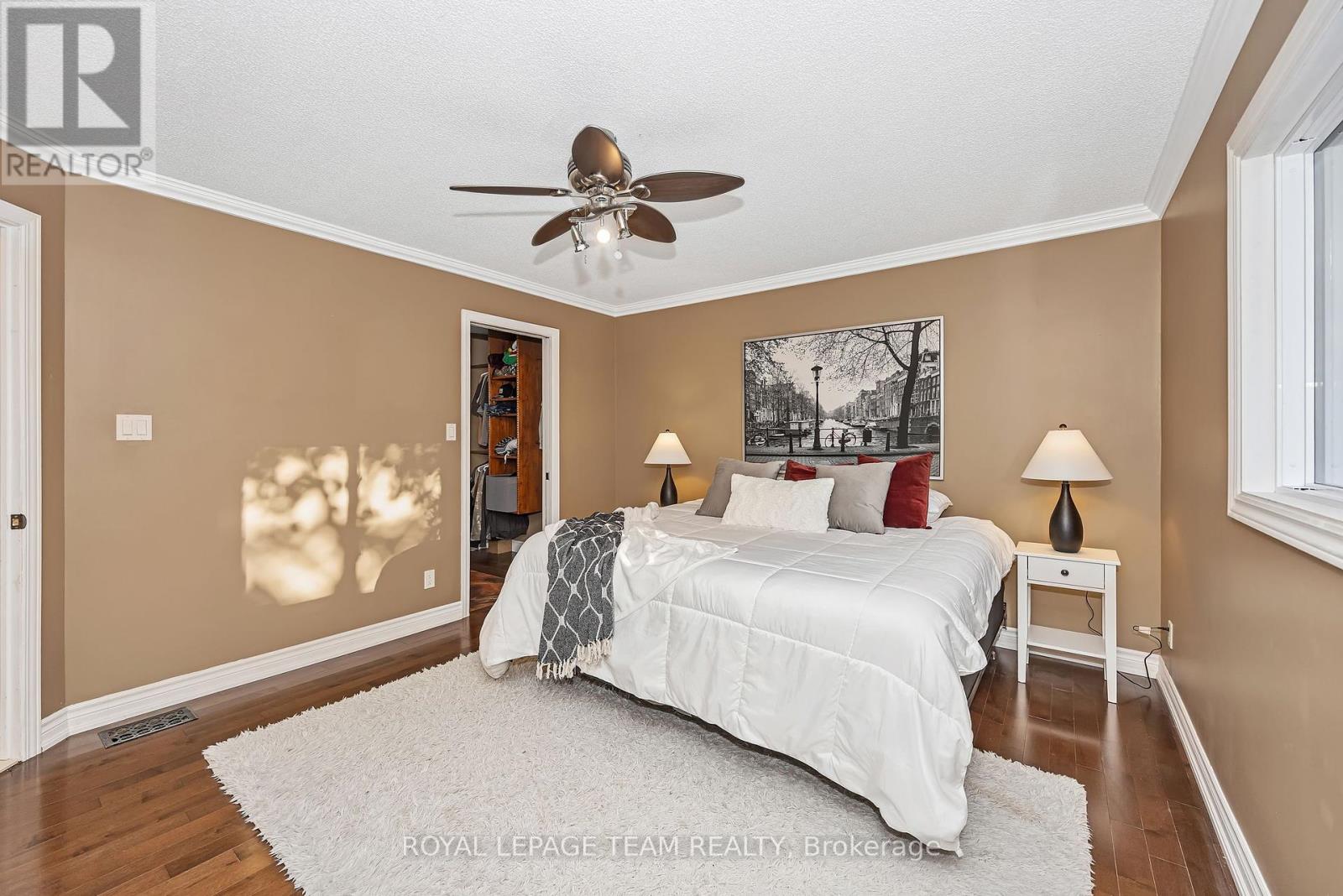 1115 Des Cerisiers Street