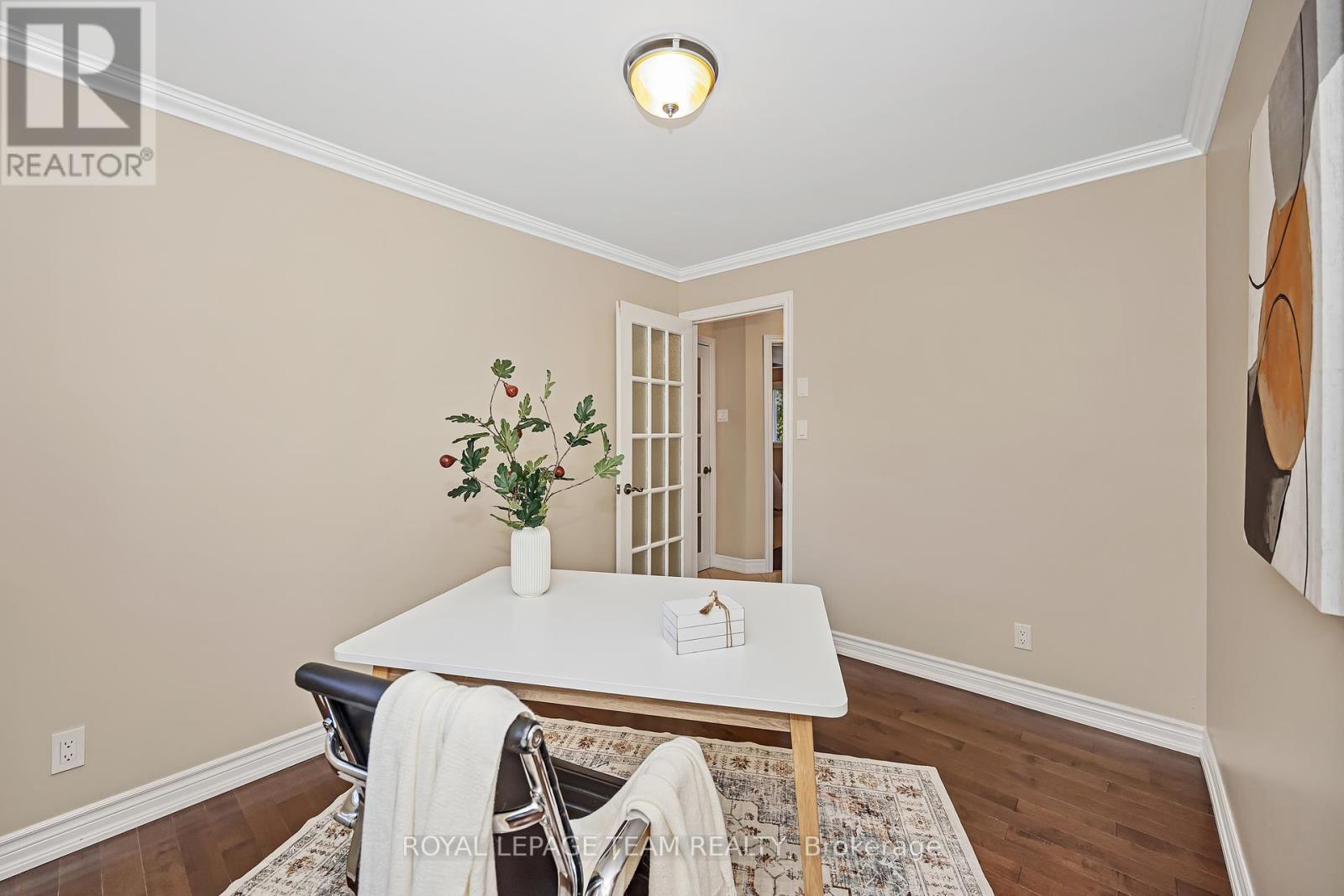 1115 Des Cerisiers Street