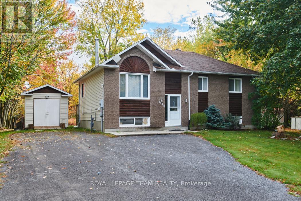 1115 Des Cerisiers Street