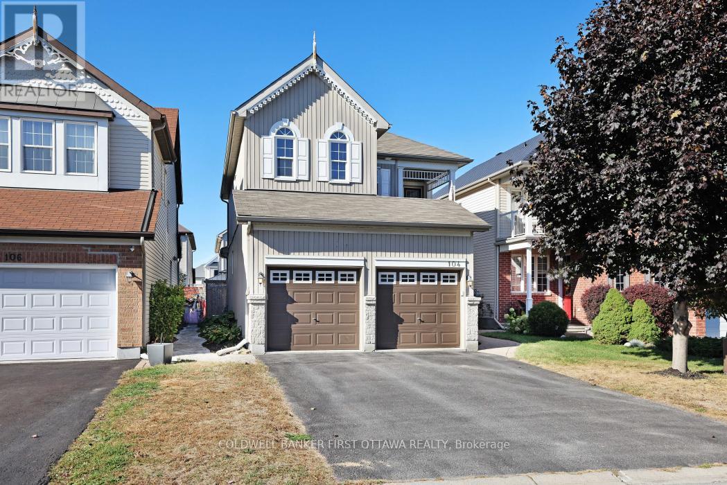 104 Streamside Crescent