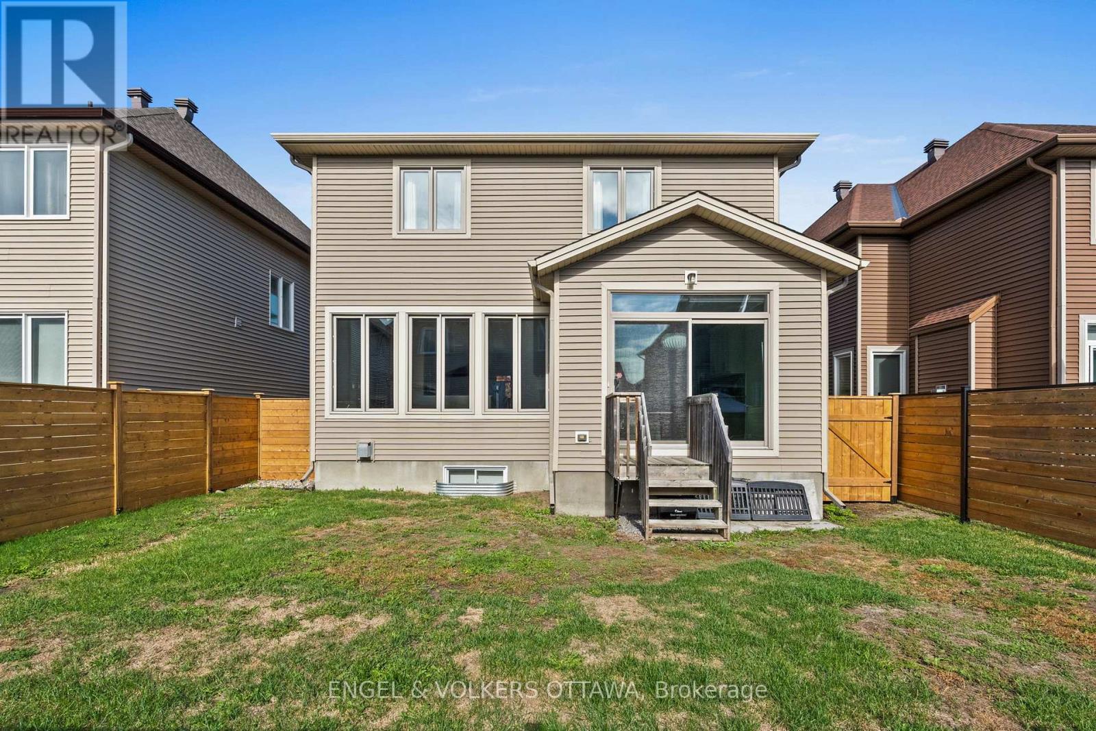 122 Helen Rapp Way