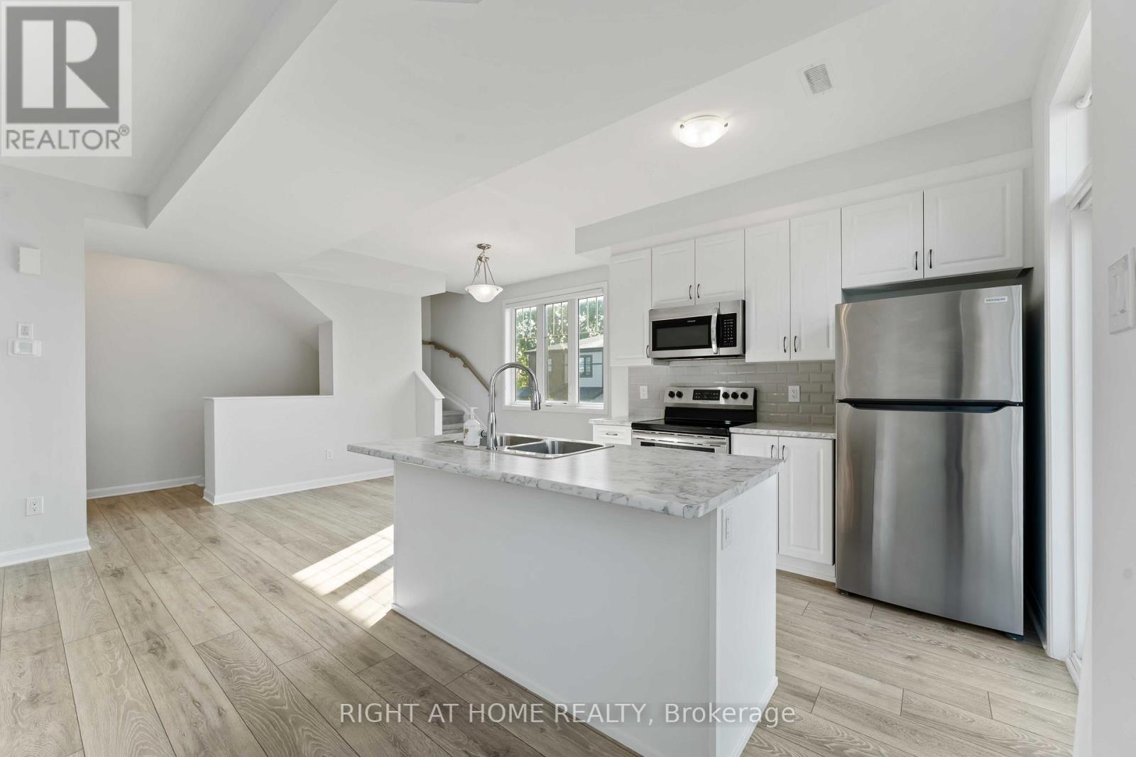 214 Attwell Private