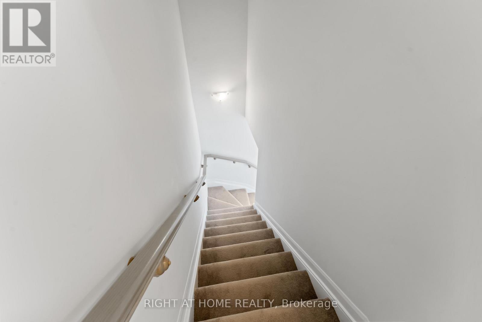 214 Attwell Private