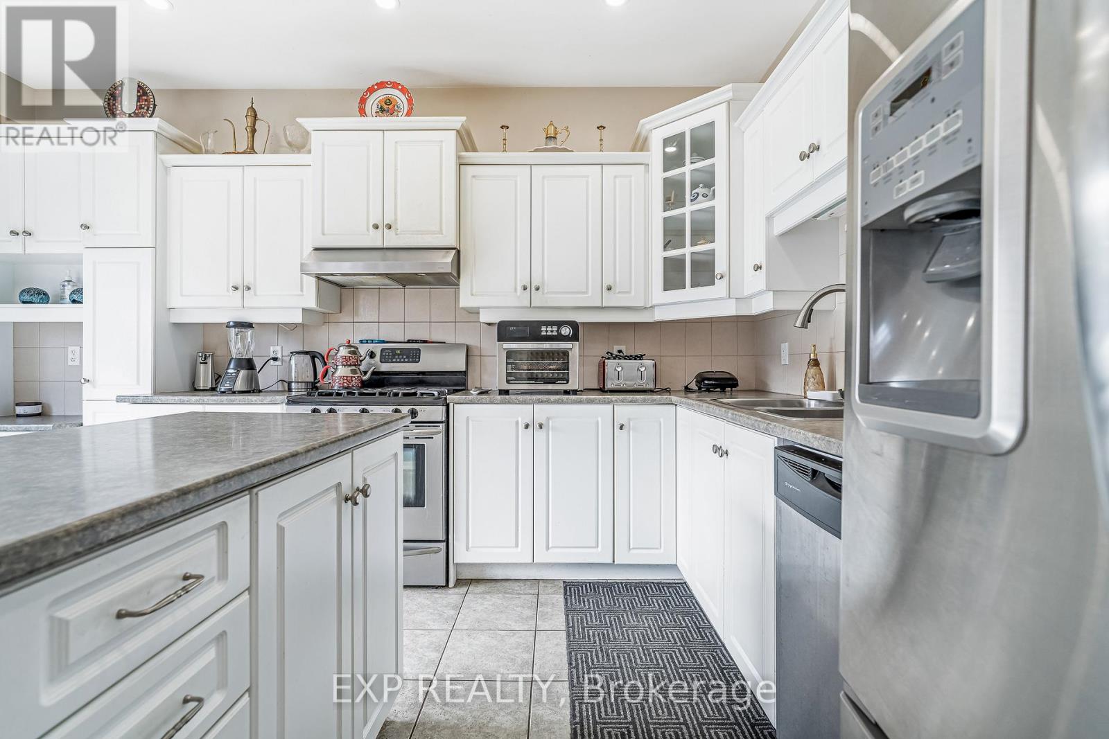 423 Dundonald Drive