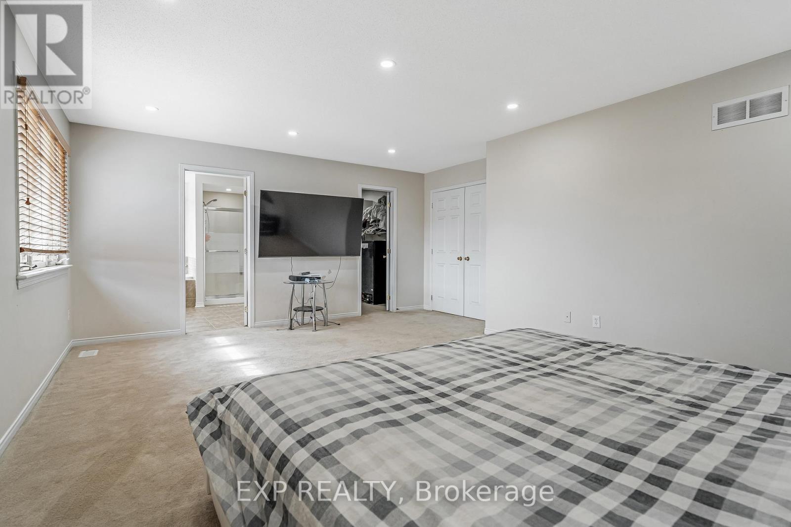 423 Dundonald Drive